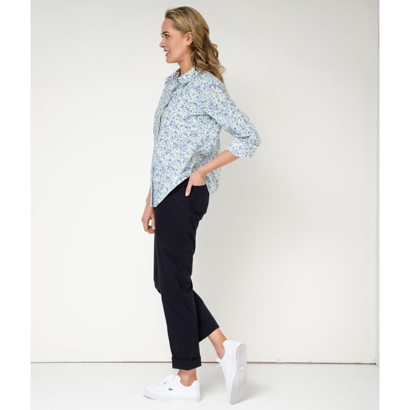 B Essentials Shirt image number 3